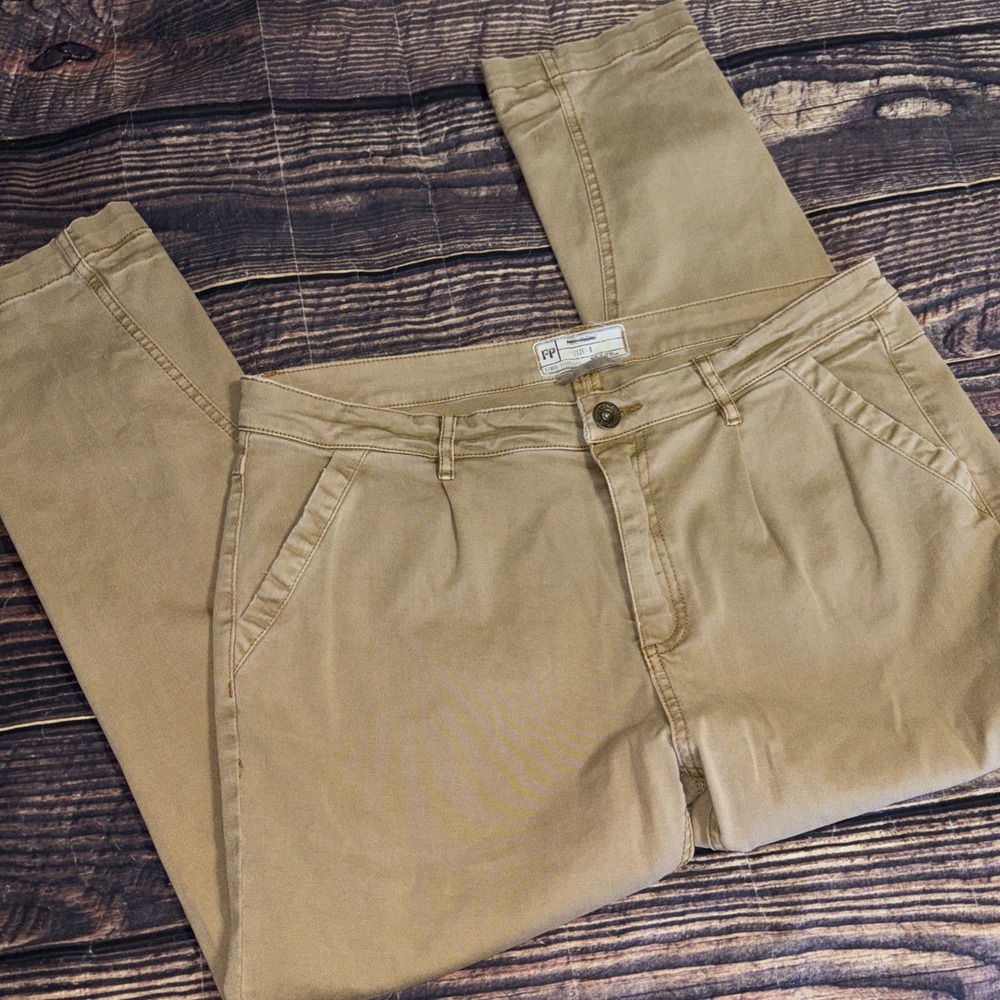 Free People Womens Tan Classic Tapered Leg  Casual Chino Pants Size 8 - Picture 2 of 8